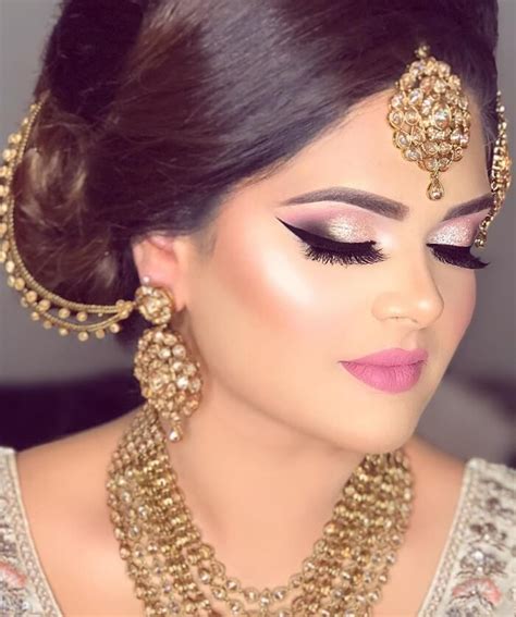 Off Beat Trendy Eyeliner Styles Every Bride Needs To Know For 2020