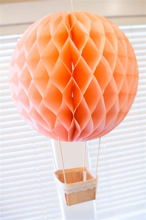 I wanted to make it last spring, but sadly it didn't happen. DIY Hot Air Balloon Decorations for a Hot Air Balloon Baby ...