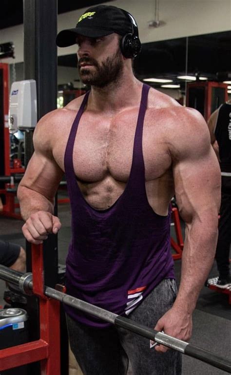 Pin By Wade Scott On Bradley Martyn Bodybuilders Men Muscle Men