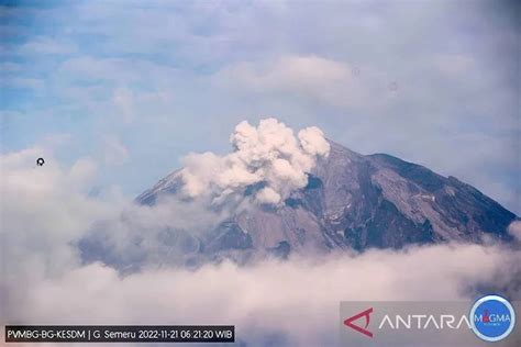 Hal Gunung Semeru Erupsi Awan Panas Hingga Kilometer GenPI Co