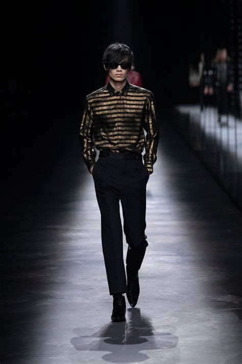 Many names in what are now québec and the maritime provinces of canada are references to this important seaway, e. PFW: SAINT LAURENT Fall Winter 2019.20 Collection