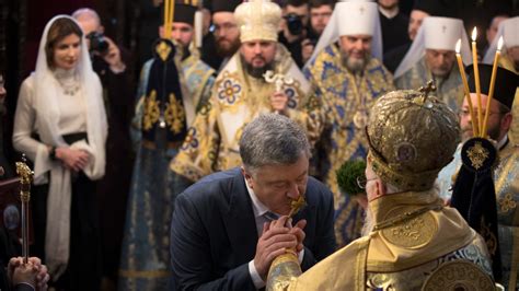 Ukraine Orthodox Church Obtains Independence From Moscow Euractiv