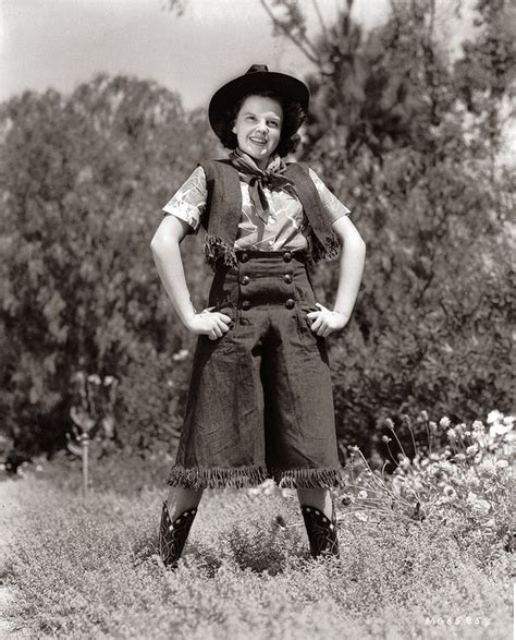 15 Amazing Vintage Photos Of Truly Cowgirls ~ Vintage Everyday