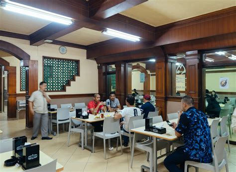 Gambar tentang Have a Feast at Rumah Makan Medan Baru
