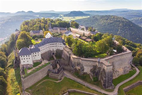 Auf der festung lebten hauptsächlich soldaten mit ihren familien, die alle auch einen handwerklichen beruf ausübten, um die eigenständige versorgung im belagerungsfall gewährleisten zu können. Festung Königstein für internationalen Museumspreis ...