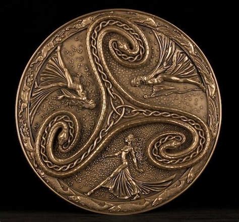 Triple Goddess Triskelle Wall Plaque Cold Cast Bronze ⋆ Celtic Jackalope