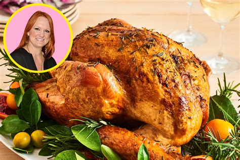 The pioneer woman ree drummond stops by studio 1a to show hoda kotb and maria shriver how to use roast chicken and veggies in different meals. I Tried Pioneer Woman's Roasted Thanksgiving Turkey | Kitchn
