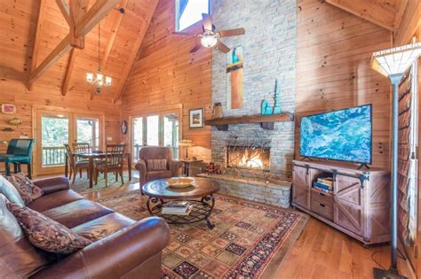 Maybe you would like to learn more about one of these? Welcome to the Nicest Cabin in Dahlonega, Georgia