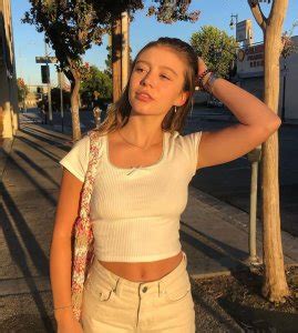 Genevieve Hannelius Nude Celebs The Fappening Forum Hot Sex Picture