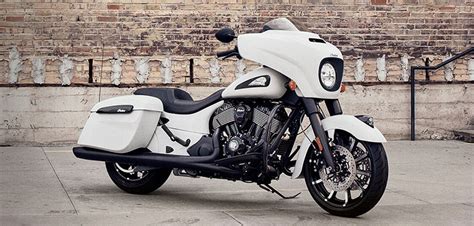 Indian Motorcycle Unleashes Redesigned And Updated Chieftain Polaris