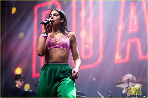 Dua Lipa Has Craziest Moment Of Her Life At Glastonbury Festival 2017