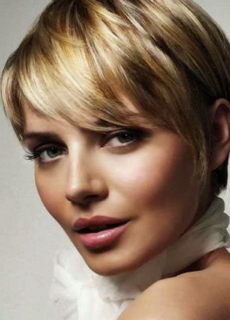 Stylingstips korte kapsels korte kapsels korte kapsels korte kapsels korte kapsels. Kapsels vrouwen 50 plus