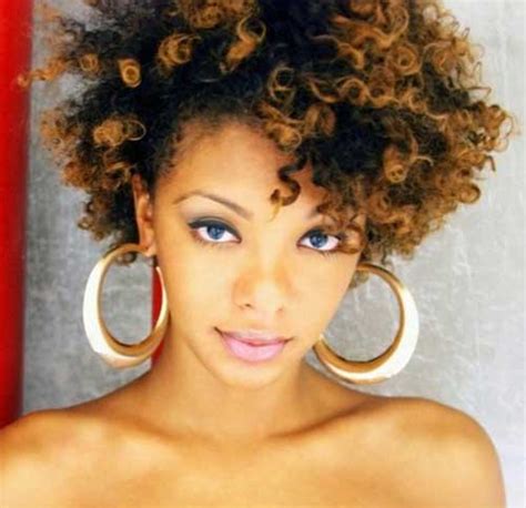 15 Best Short Natural Hairstyles For Black Women Decor10