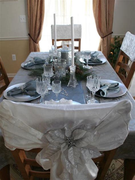44 very merry christmas table decorations to recreate this year. 24 Dazzling Table Settings for a Sparkling Christmas Eve ...