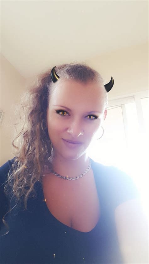 Tw Pornstars Anita Vixen Twitter The Devil You Know Lol 😂😂😂😂😈😈😈😈 358 Pm 9 Aug 2019