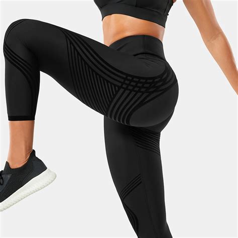 Katie Holmes Just Introduced us to Fanka Activewear - PureWow