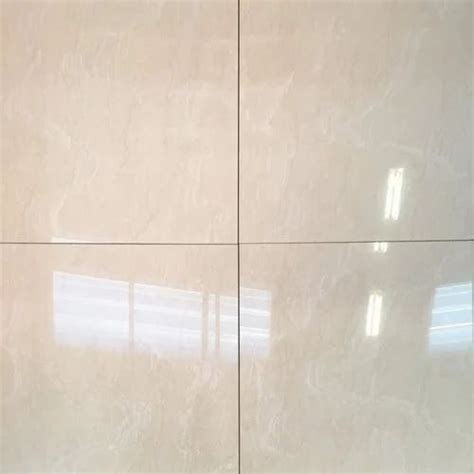 White Glossy Floor Tile 10 15 Mm At Rs 65square Feet In Bengaluru