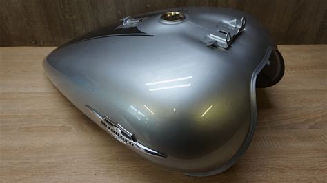 Suzuki Vzr 1800 L1 Intruder M 1800 R Boulevard M109r Fuel Tank Petrol