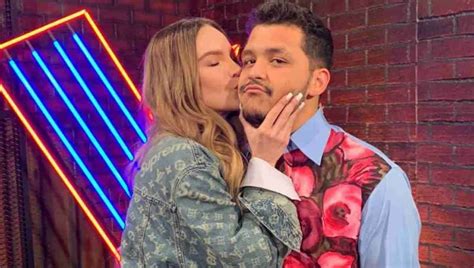 Maybe you would like to learn more about one of these? Belinda y Christian Nodal tienen romántica cena de ...
