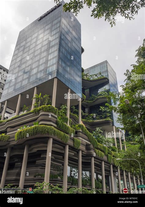The Parkroyal On Pickering Hotel Utilizing Green Technology With The