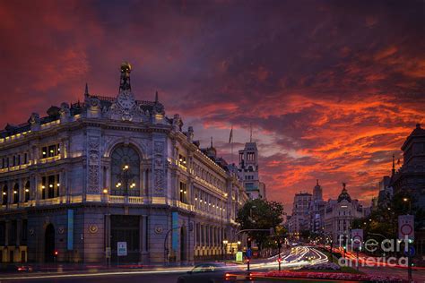 Madrid At Night Photograph By Inge Johnsson Fine Art America