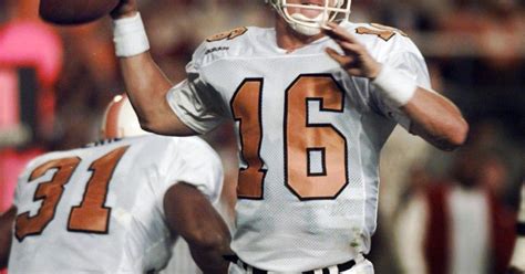 That's a big endorsement coming from the. Vols great Peyton Manning recalls Tennessee recruitment