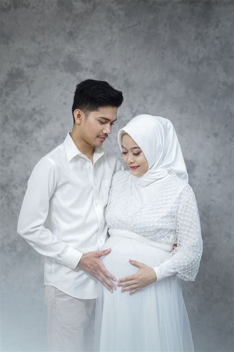 Maternity Maternity Photoshoot Maternity Photography Maternity Dress Maternity Hijab