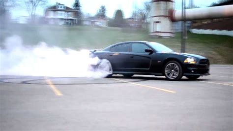 2012 Dodge Charger Srt8 Burnout Video Youtube