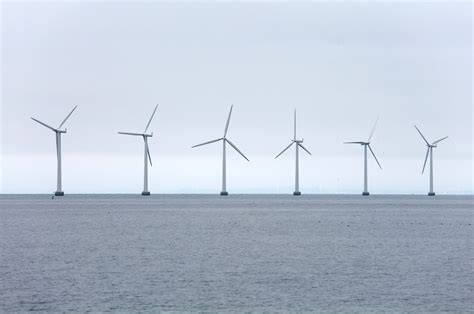 Aberdeen Offshore Wind Farm Gets £300m Investment