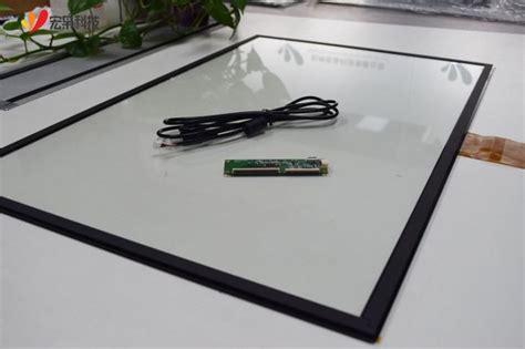 China Custom Large Touch Screen Display Manufacturers Suppliers Factory