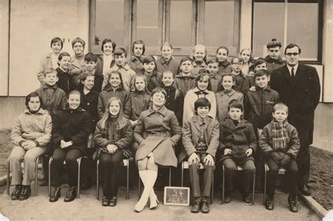 Photo De Classe 5°4 De 1970 Lycées à Rombas 57120 En France