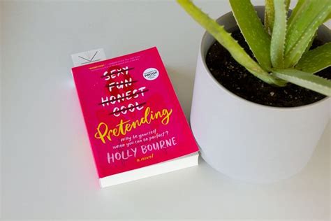 Book Feature Pretending By Holly Bourne Book Review Hasty Book List Pretend Books Bourne