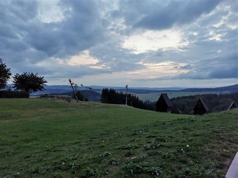 W czechach bowiem koszty akcji poszukiwawczych i ratowniczych opłacane są przez turystów. Zdjęcia: trasy atrakcje czechy janovicky - Najpiekniejsze ...
