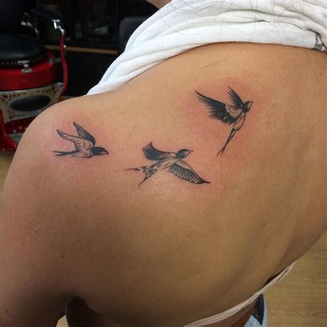 75 Great Bird Tattoo Ideas Recommended By Experts From Instagram