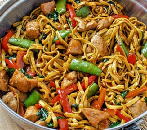 Remove from the wok and set aside. Chicken Lo Mein - Homemade Takeout Style! | Recipe ...
