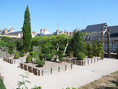 Chateau de beaugency yakınlarında yapılacak şeyler. Château de Beaugency visite en réalité augmentée | Val de ...