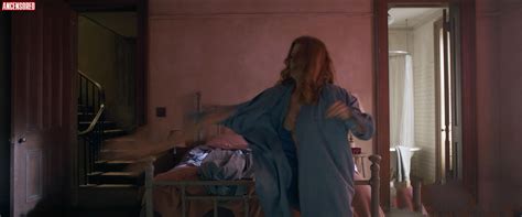 Naked Amy Adams In The Woman In The Window