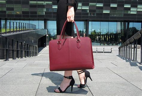 There are many specifics to consider and lots of options to choose from. Su.B.dgn 15.6 Inch Laptop Bag with Trolley Strap for Women ...