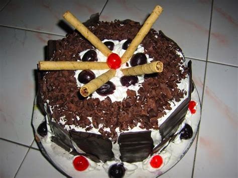 Website kami yg memberi informasi tentang. Resep Cara Membuat Black Forest Kukus Lembut Sederhana ...