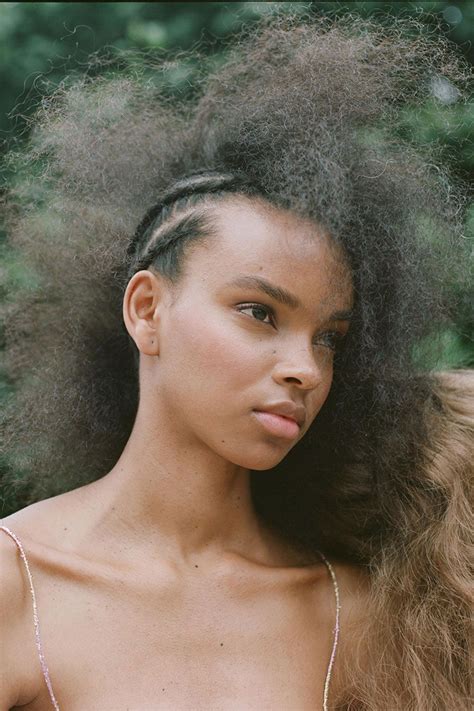 This high top style is truly beautiful. Quick Protective Hairstyles For Black Hair