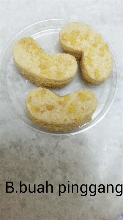 Biskut buah pinggang ( memang sedap, rugi kalau tak cuba) sumber: Biskut Buah Pinggang ~ kuih biskut dan kek yang laris