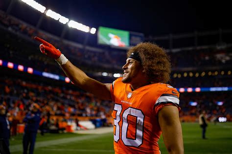 In this video, the song i used is baby by quality control, lil baby and dababy. Broncos' Running Back Phillip Lindsay Becomes A Father