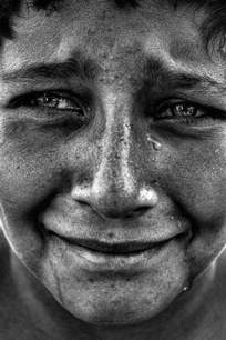 40 Captivating Photos That Depict Human Emotion Dr Who Pain D