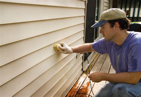 How To Remove Oil Paint From Vinyl Siding