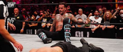 Cm Punk Comments On Fan Who Offered Him A Beer On Aew Rampage Talks