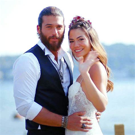 pin en pareja de actores turcos