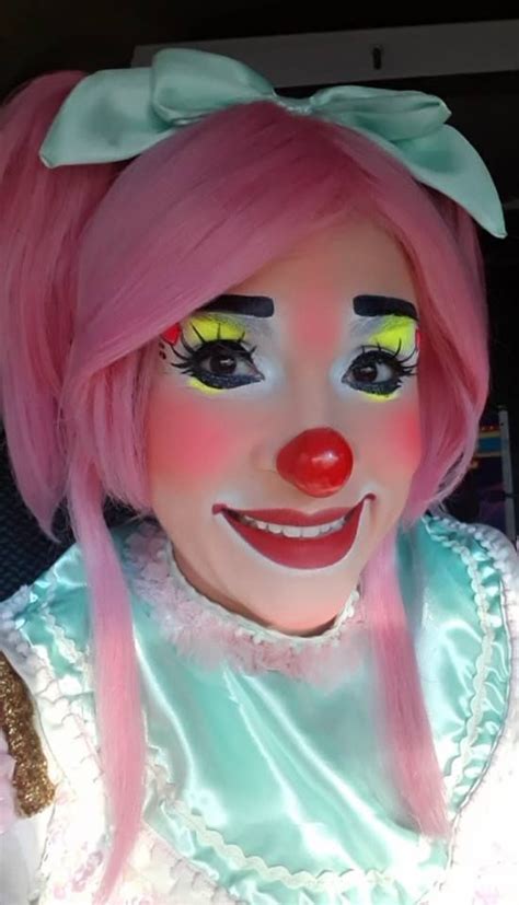 Pin By Alexander Gekas On Clowns Female Clown Cute Clown Clown Makeup