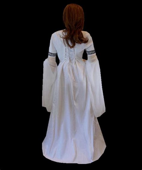 Es ist dabei nicht nur das. Mittelalter*Brautkleid*Gewand*auf Maß*Kleider | Kleider ...
