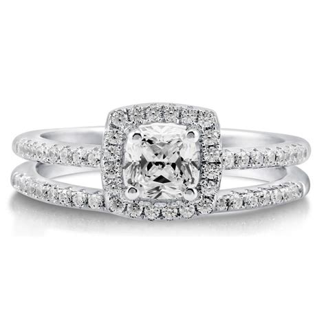 The 20 Best Fake Engagement Rings Of 2023 By Brides
