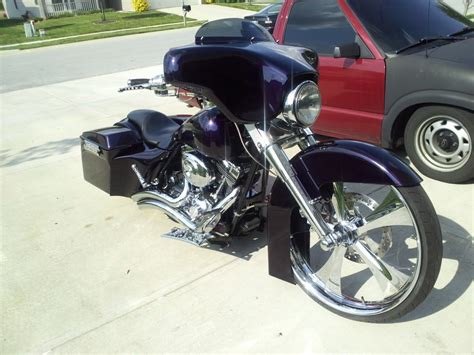 Come join the discussion about performance, modifications, troubleshooting, builds, maintenance, classifieds and more! Purple Road King, with color Matched Batwing Fairing ...